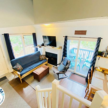 Cozy Studio Loft With 2 Baths Next To Slopes ブルー・マウンテンズ エクステリア 写真